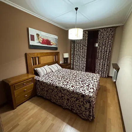Δωμάτια σε οικογενειακή κατοικία Habitacion Suite Βίγκο
